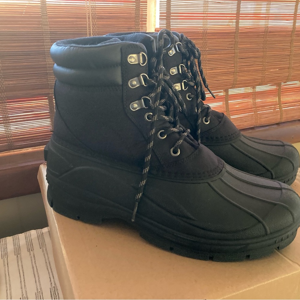 Original Weatherproof  Black Rain & Snow Boots with Durable Sole - Picture 2 of 4